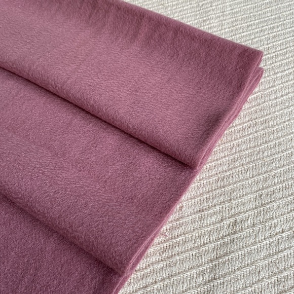 100% cashmere scarf - Picture 4 of 6